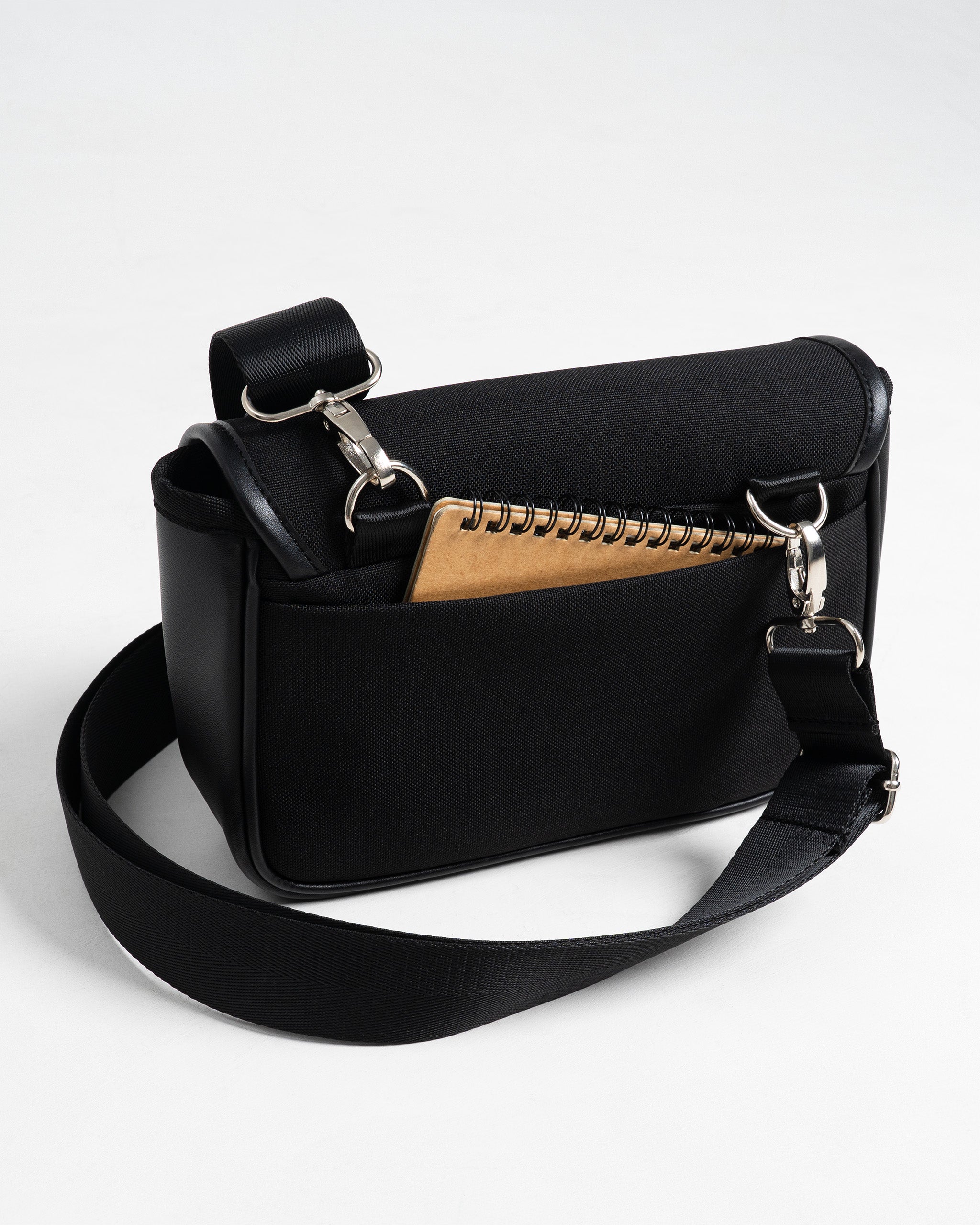 Core Flap Crossbody - Navy