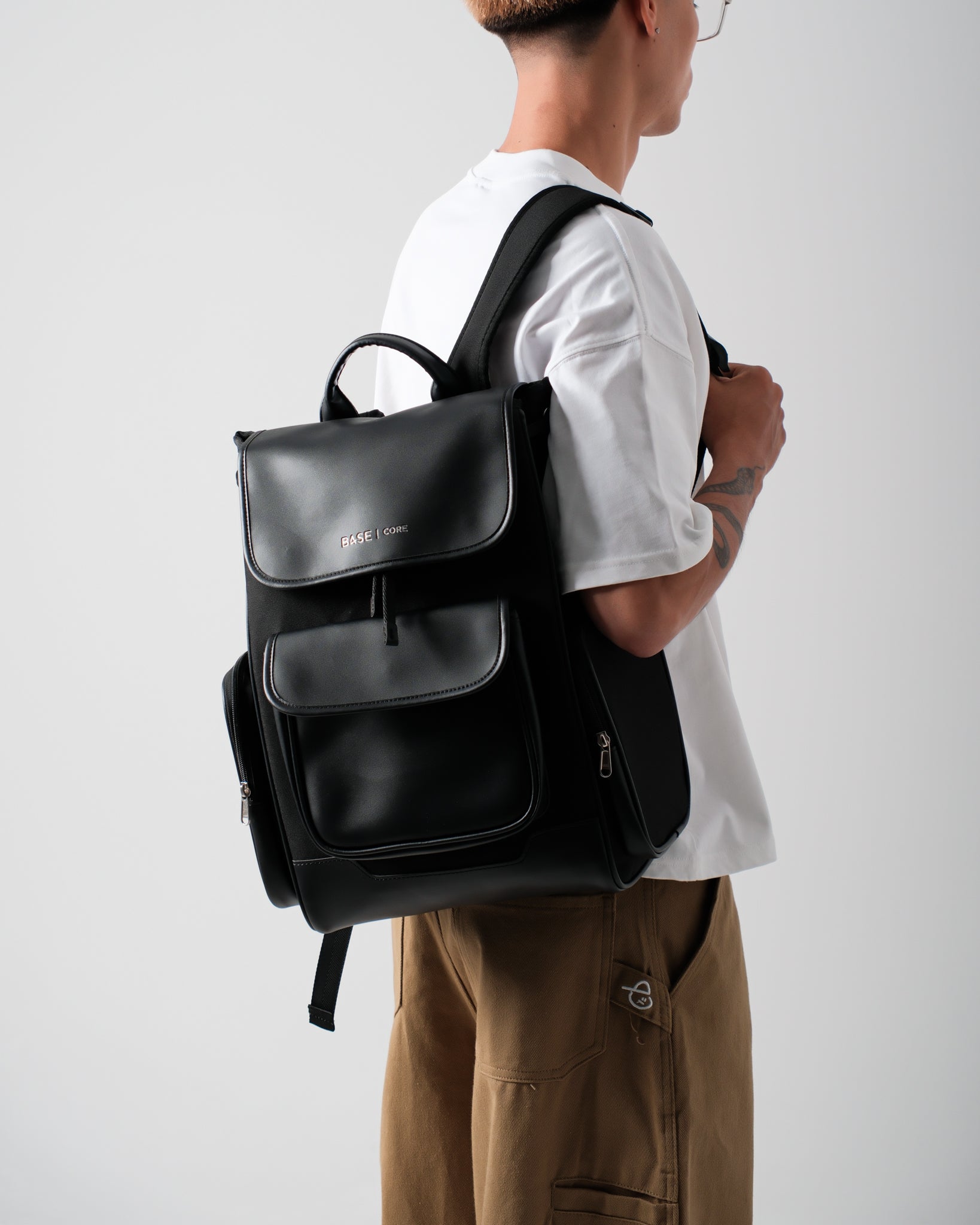 Multi Envelope Flap Backpacks Largre - Black